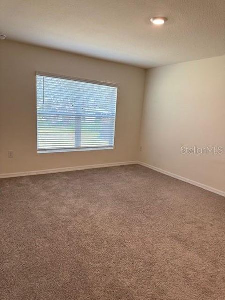 Spacious, unfurnished interior of a new home in Hernando County Spot Lots, Spring Hill (Image 33).