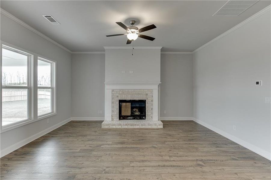 Spacious, unfurnished interior of a new home in , Jefferson (Image 37).
