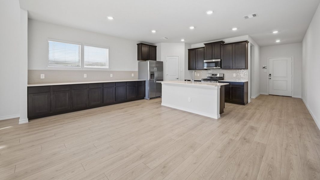 Representative furnished interior of a home built from the Oakridge by D.R. Horton in Morning Ridge, Princeton (Image 4).