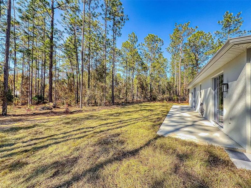 Exterior details and patio area of a home in , Ocala (Image 2).