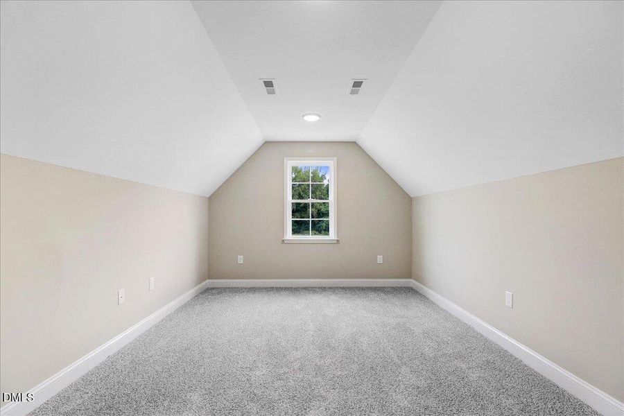 33-102 Chester Pl-32