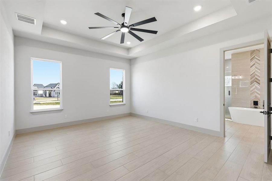 Spacious, unfurnished interior of a new home in , Fort Worth (Image 22).