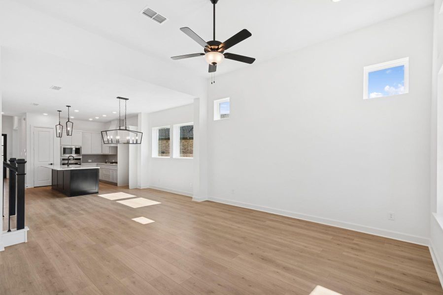 Spacious, unfurnished interior of a new home in ARTAVIA 45' Homesites, Conroe (Image 23).