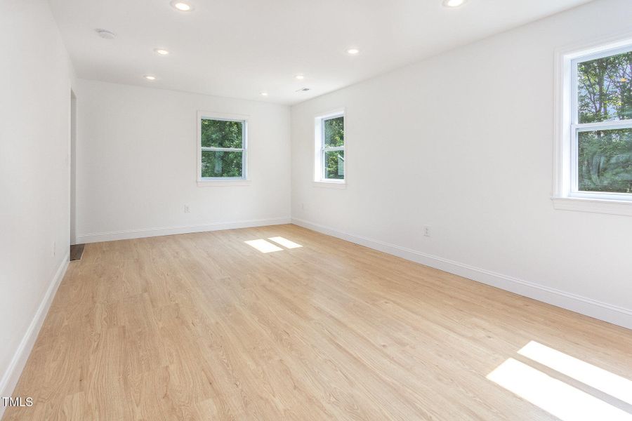 026_img_1985-edit_611 026_img_1985-edit_611