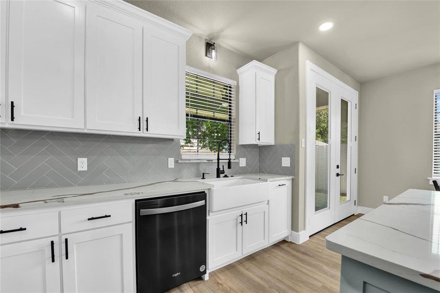 Furnished interior view inside a new home in , Mineral Wells (Image 16).