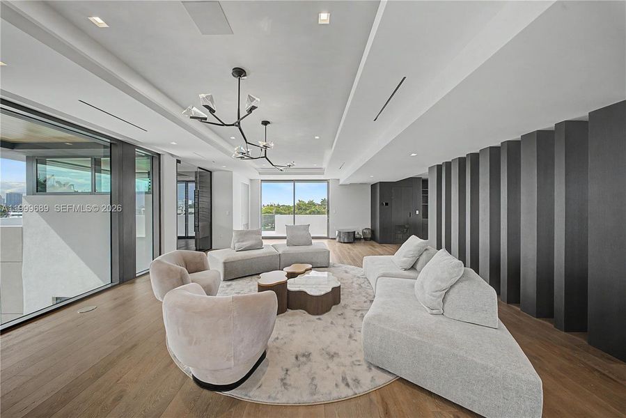 Furnished interior view inside a new home in , Fort Lauderdale (Image 51).