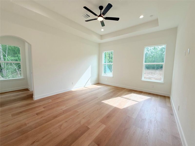 Spacious, unfurnished interior of a new home in , Dayton (Image 26).