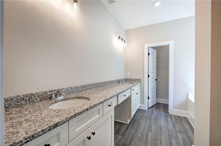 Furnished interior view inside a new home in , Cartersville (Image 5).