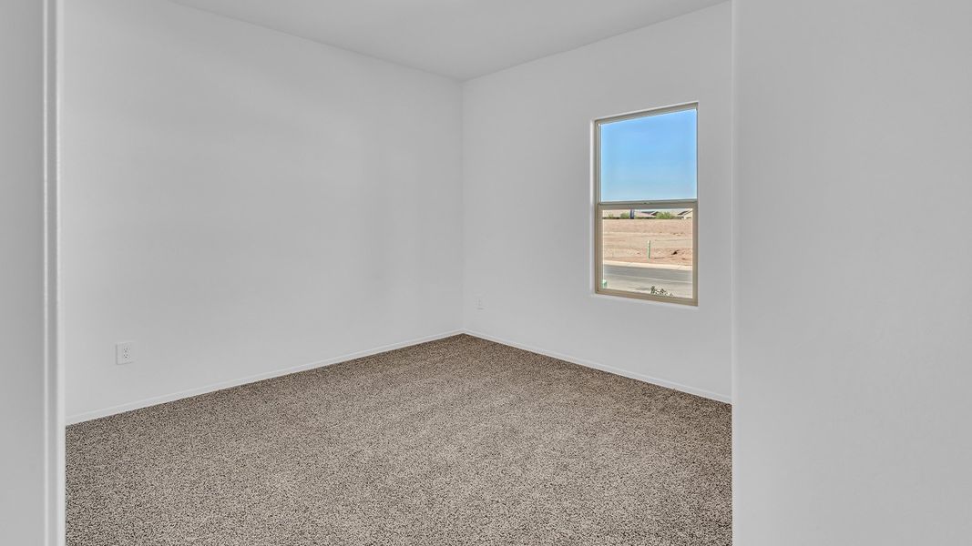 Spacious, unfurnished interior of a new home in Barnett Village, Marana (Image 29).