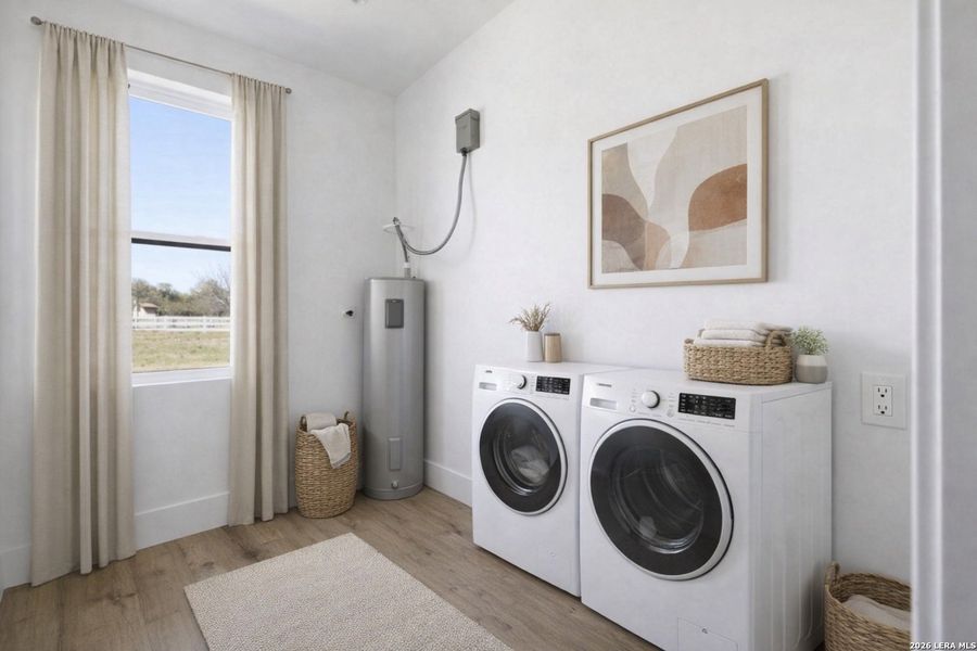 Furnished interior view inside a new home in , Bandera (Image 10).