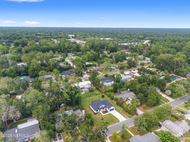 Image 70 of a home in .