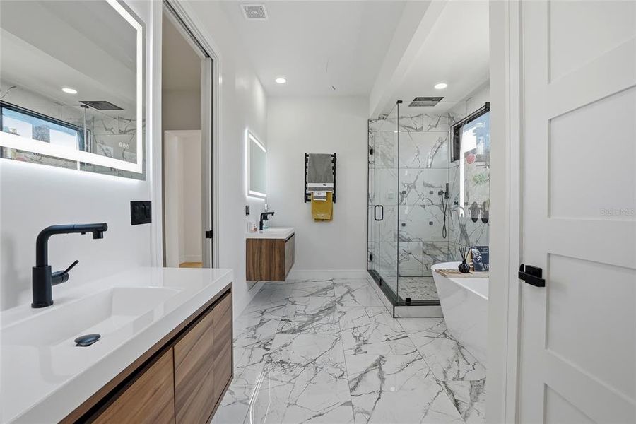 Furnished interior view inside a new home in , Tampa (Image 18).