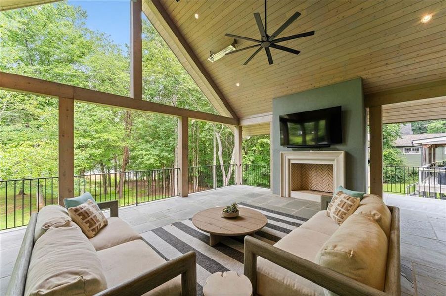 Exterior details and patio area of a home in , Dawsonville (Image 38).
