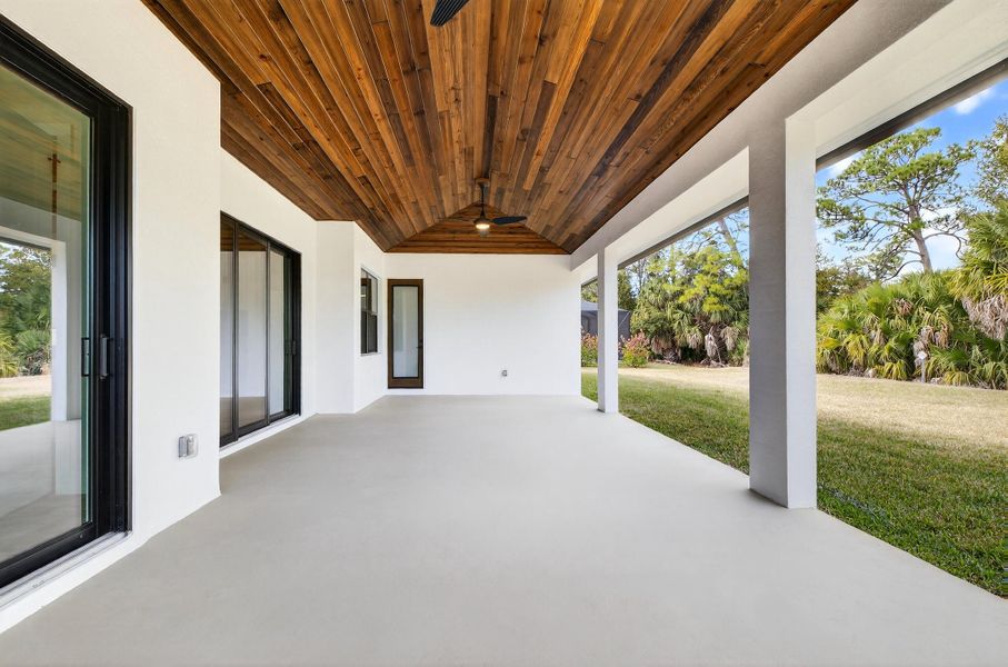 CM MEDIA-42 CM MEDIA-42