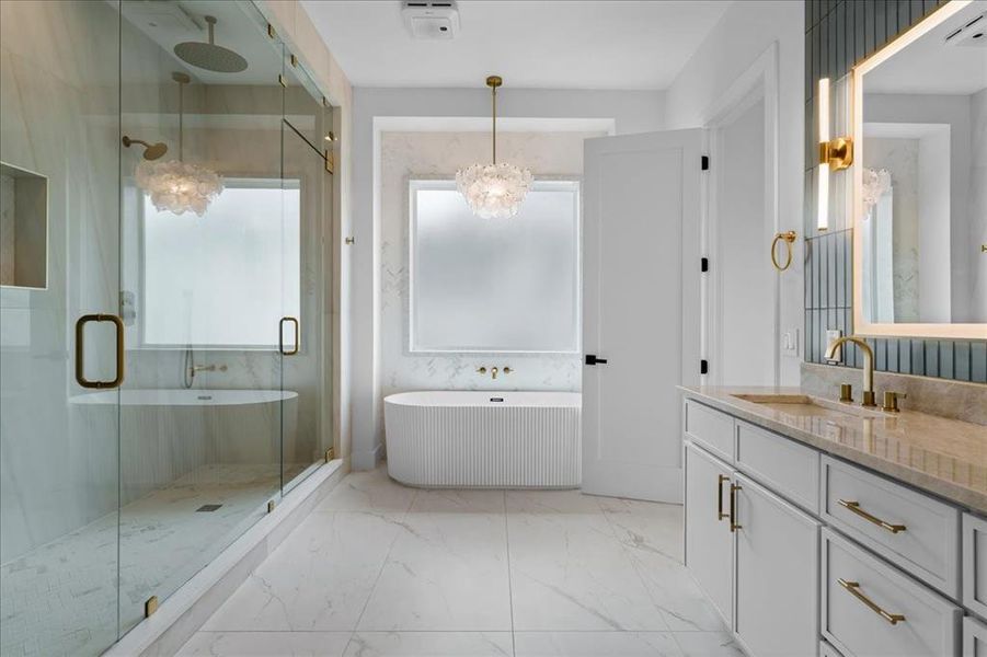 Furnished interior view inside a new home in , Frisco (Image 10).