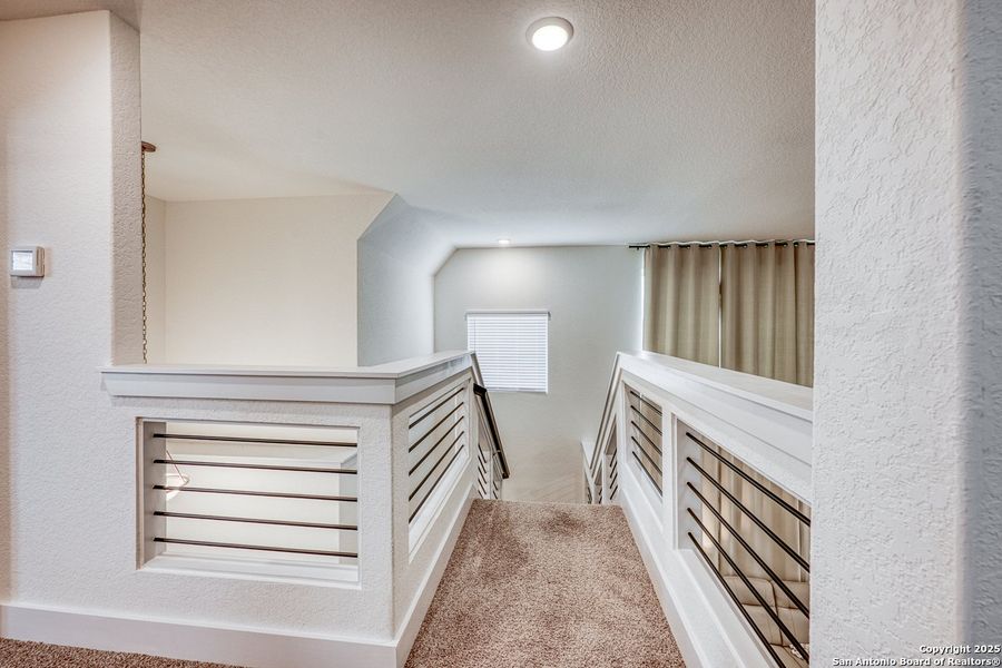 Spacious, unfurnished interior of a new home in Hunters Ranch, San Antonio (Image 25). Spacious, unfurnished interior of a new home in Hunters Ranch, San Antonio (Image 25).
