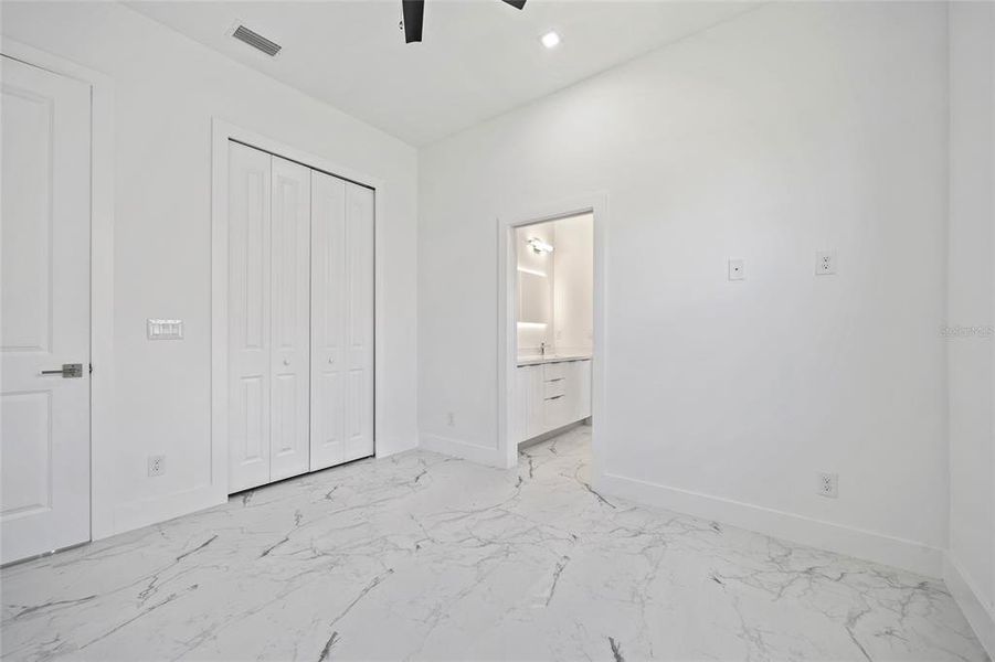 Spacious, unfurnished interior of a new home in , Punta Gorda (Image 14).