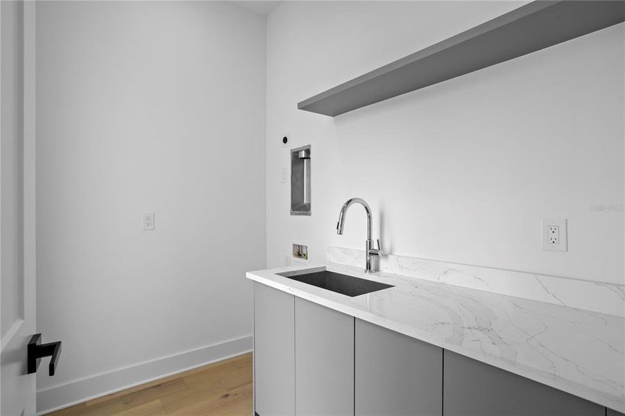Close-up of interior finishes inside a home in , Tampa (Image 20).