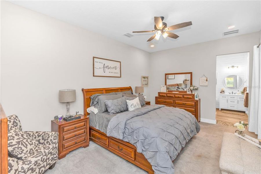 Furnished interior view inside a new home in , Osteen (Image 16).