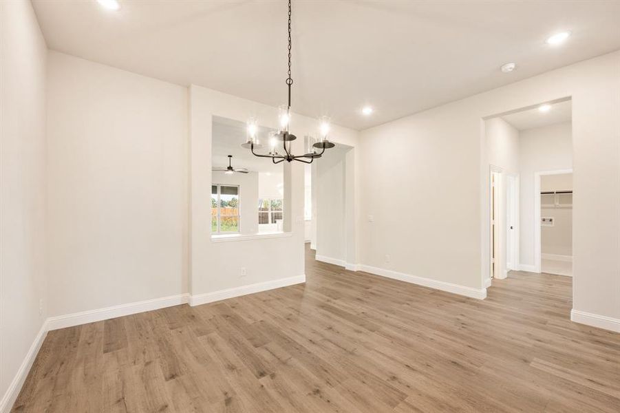 Spacious, unfurnished interior of a new home in The Retreat at North Grove 60, Waxahachie (Image 20). Spacious, unfurnished interior of a new home in The Retreat at North Grove 60, Waxahachie (Image 20).