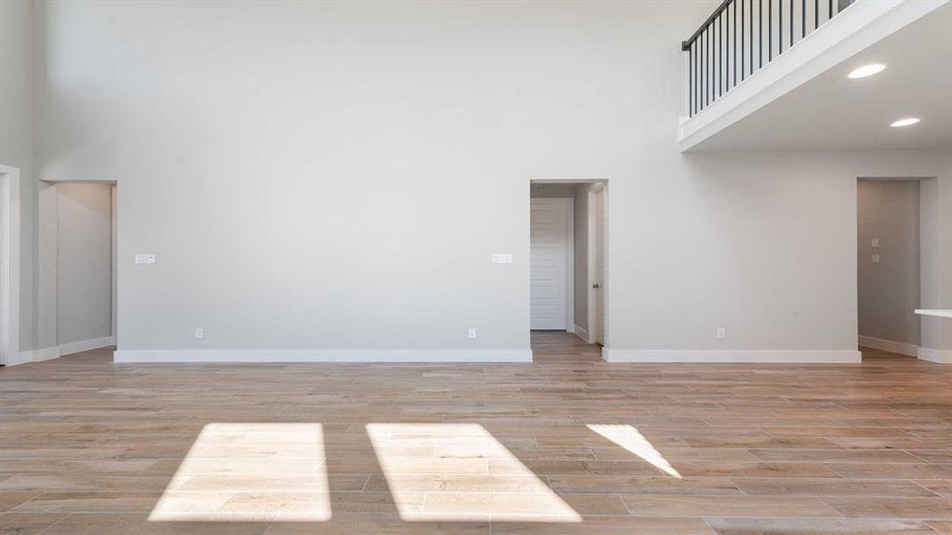 Spacious, unfurnished interior of a new home in Devonshire - Reserve 50', Forney (Image 19). Spacious, unfurnished interior of a new home in Devonshire - Reserve 50', Forney (Image 19).