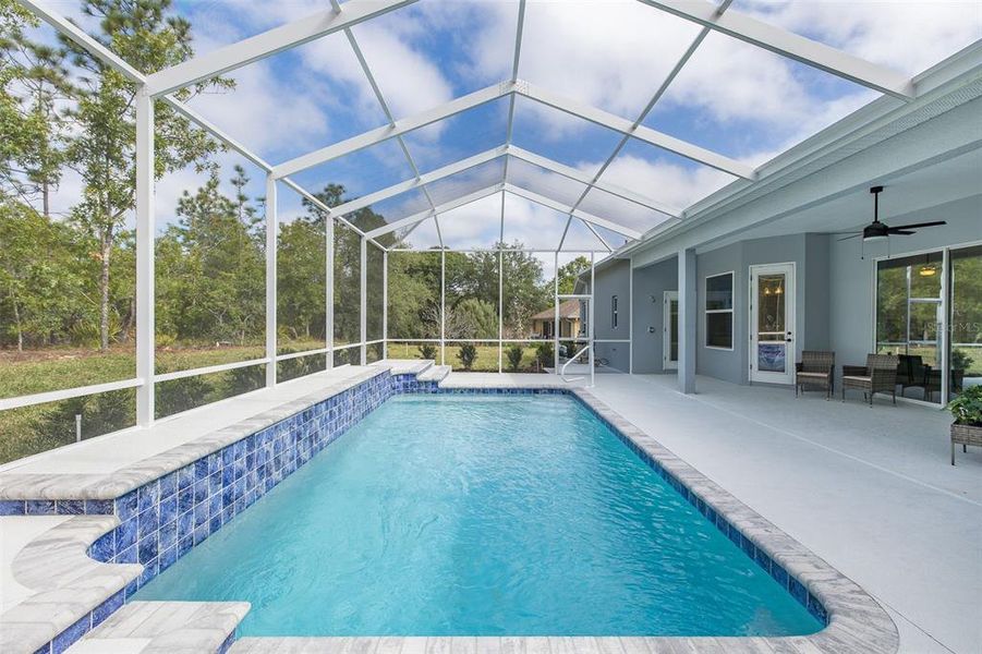 Exterior details and patio area of a home in , Homosassa (Image 23).