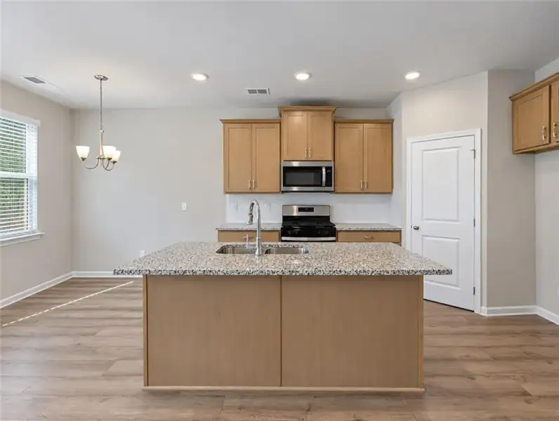 Furnished interior view inside a new home in Kingsmere Estates, Loganville (Image 6).
