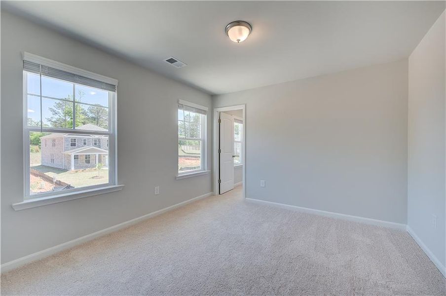 Spacious, unfurnished interior of a new home in Bowers Farm, McDonough (Image 21).