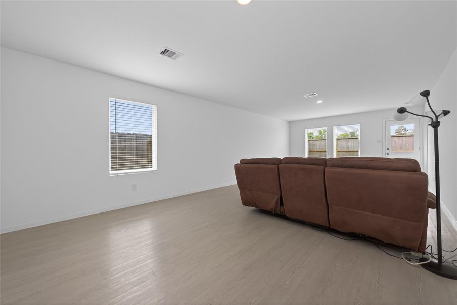 Furnished interior view inside a new home in Indian Springs, Crosby (Image 13).