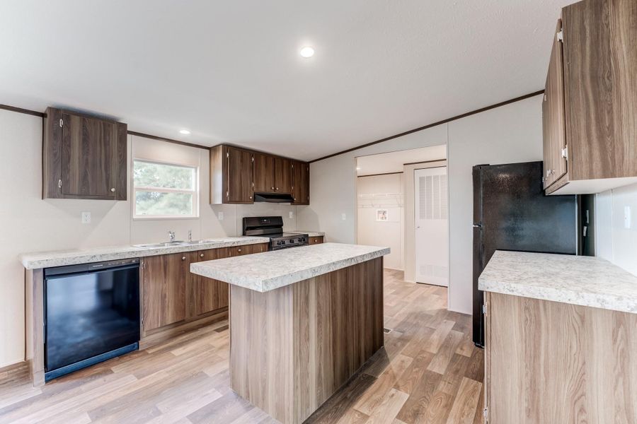 Image 8 of a home in . Image 8 of a home in .