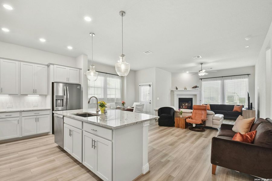 Furnished interior view inside a new home in The Crossvine 45’, Schertz (Image 27).