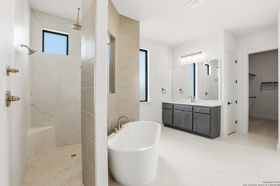 Furnished interior view inside a new home in George's Ranch, Boerne (Image 19). Furnished interior view inside a new home in George's Ranch, Boerne (Image 19).