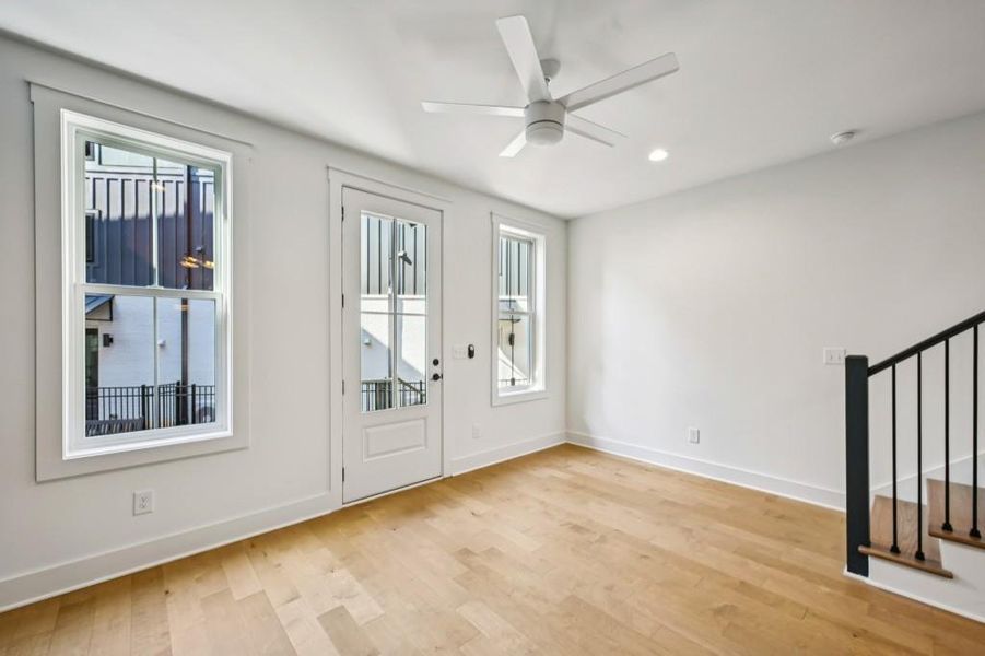 Spacious, unfurnished interior of a new home in , Atlanta (Image 23).