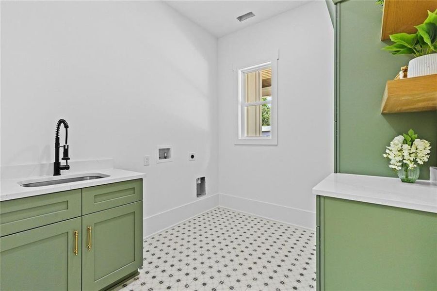 Furnished interior view inside a new home in , Monroe (Image 44).