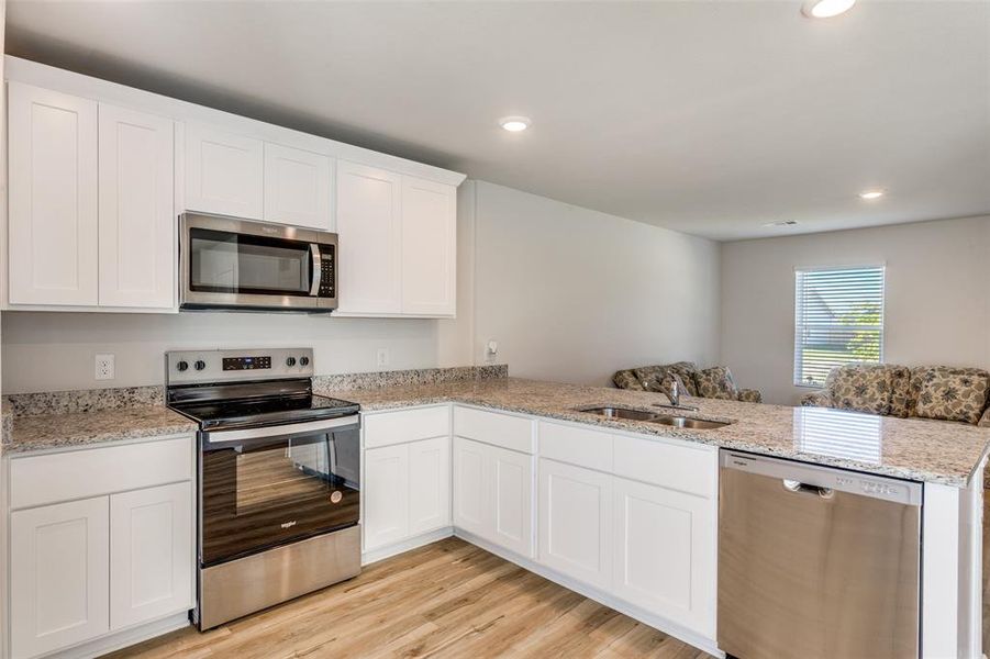 Furnished interior view inside a new home in Courtland Place, Cleburne (Image 13).