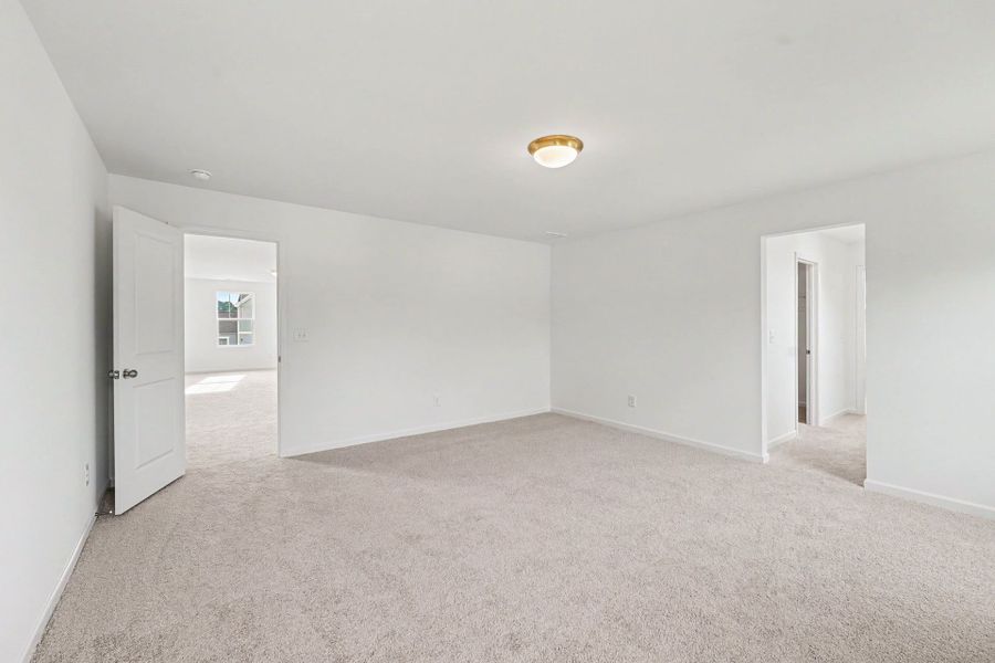Spacious, unfurnished interior of a new home in Benson Village, Benson (Image 18).