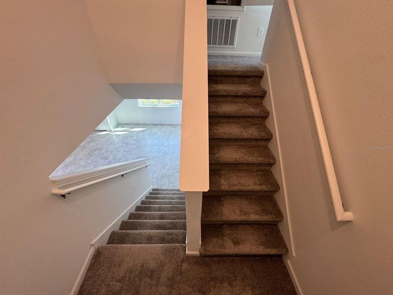 Spacious, unfurnished interior of a new home in , Davenport (Image 19).