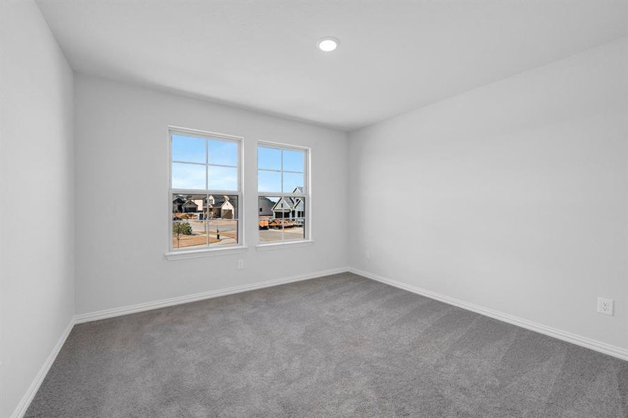 Spacious, unfurnished interior of a new home in Lilyana, Celina (Image 35).