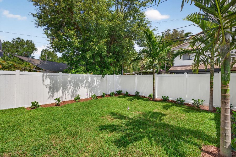 44-web-or-mls-b699A0238 44-web-or-mls-b699A0238