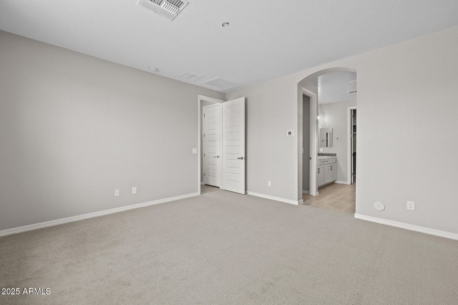 20)PRIMARY BED 20)PRIMARY BED