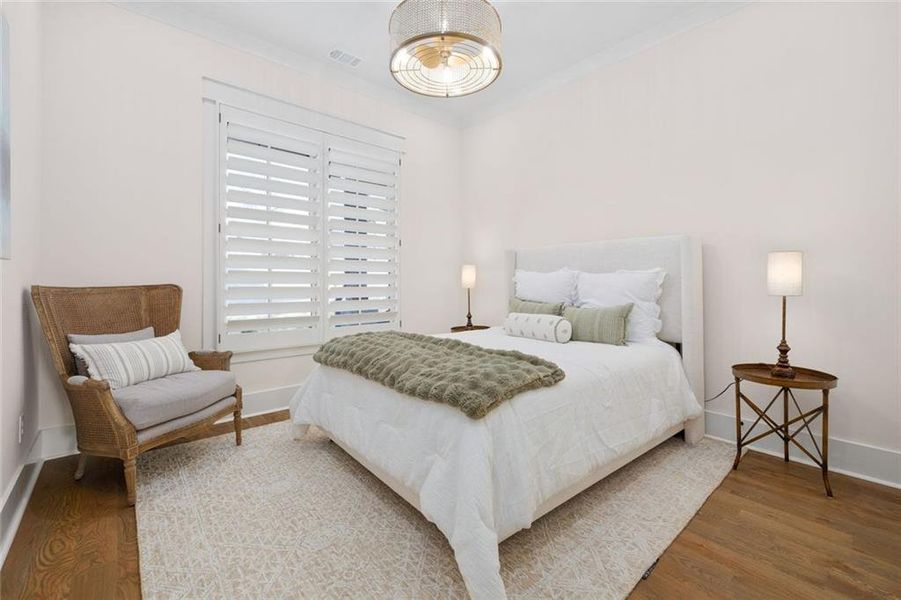 Furnished interior view inside a new home in , Dawsonville (Image 40).