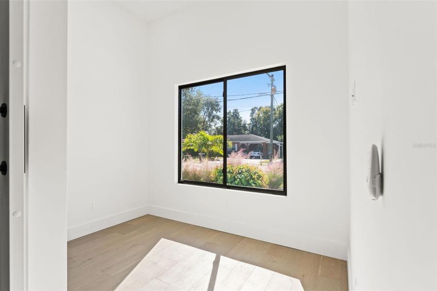 Spacious, unfurnished interior of a new home in , Tampa (Image 28). Spacious, unfurnished interior of a new home in , Tampa (Image 28).