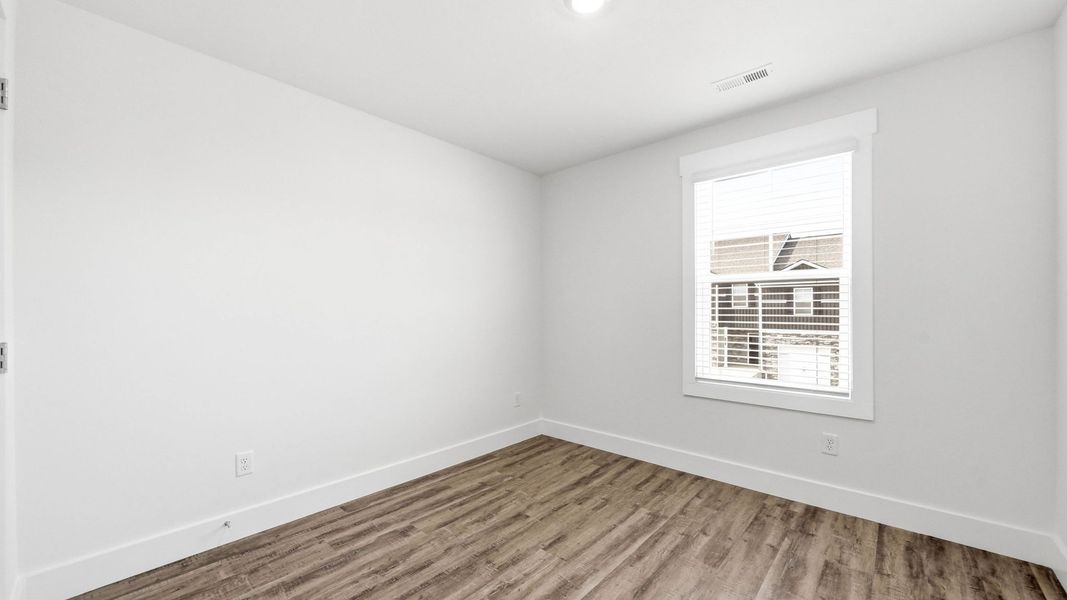 Spacious, unfurnished interior of a new home in The Arbor Townhomes, Kingsport (Image 19).