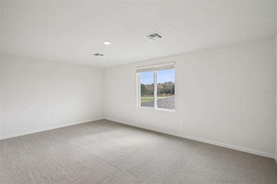Spacious, unfurnished interior of a new home in Two Rivers - Classic Series, Zephyrhills (Image 28).
