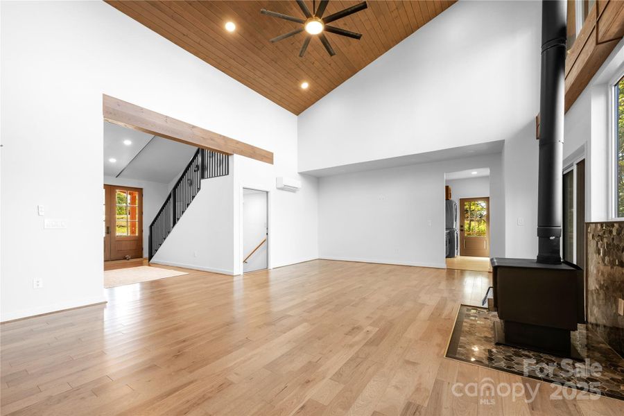 Spacious, unfurnished interior of a new home in , Boone (Image 16).