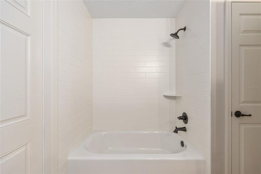 Close-up of interior finishes inside a home in , Ocala (Image 14). Close-up of interior finishes inside a home in , Ocala (Image 14).