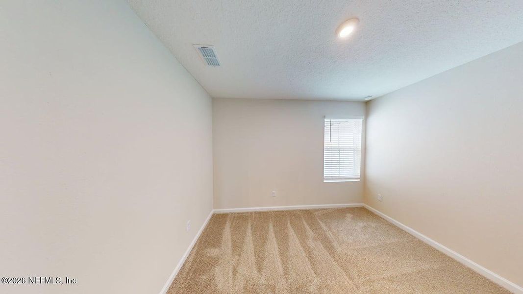 Spacious, unfurnished interior of a new home in Egret Creek, Jacksonville (Image 15).