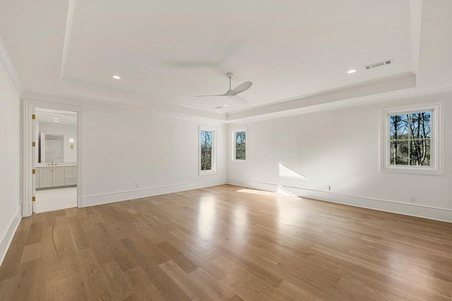 Spacious, unfurnished interior of a new home in , Milton (Image 96).
