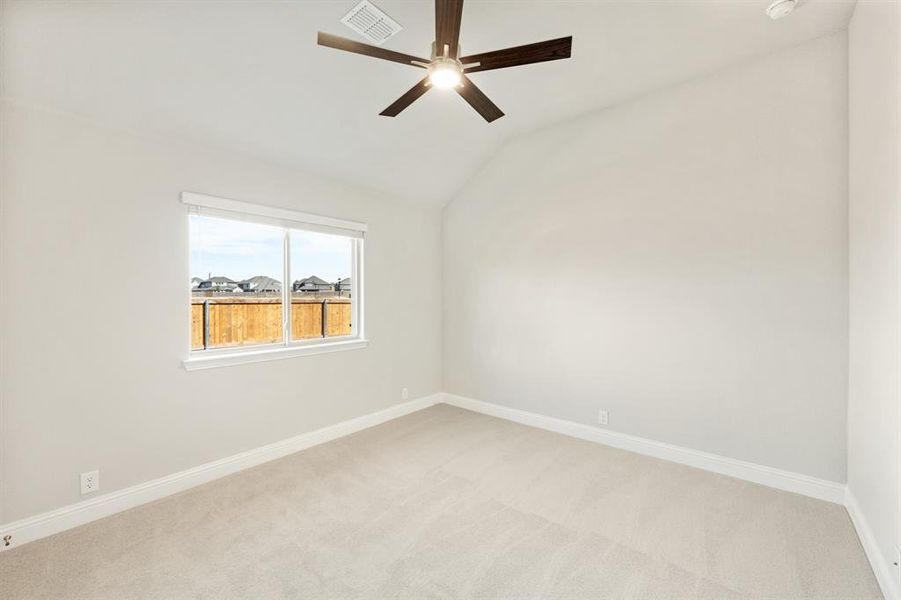 Spacious, unfurnished interior of a new home in Somerset, Mansfield (Image 25).