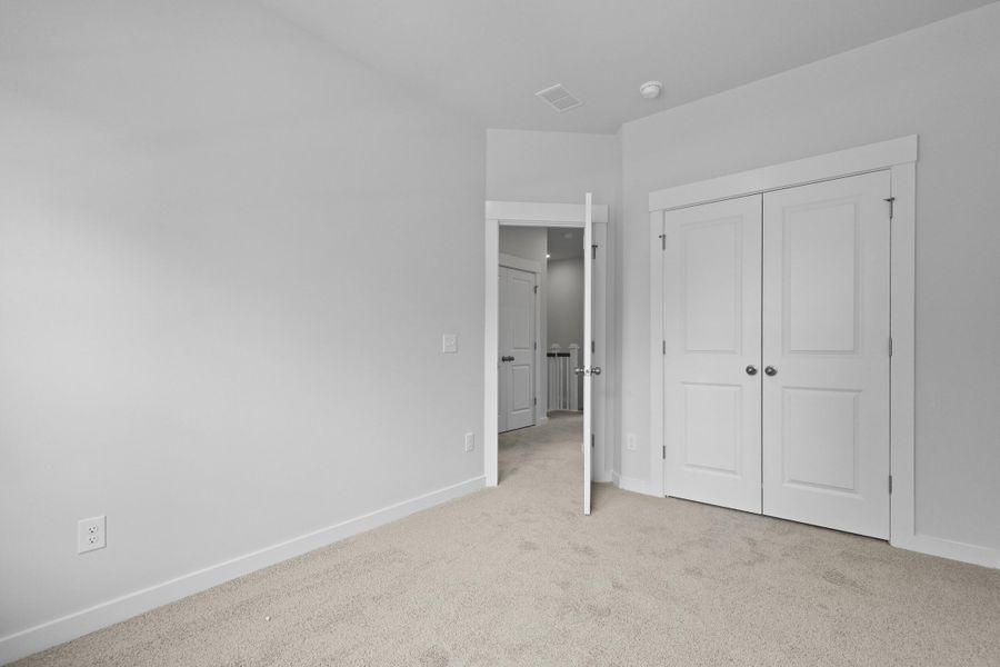 Spacious, unfurnished interior of a new home in Nexton, Summerville (Image 50).